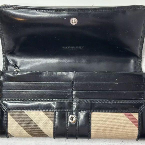 BURBERRY CHECK NOVA / LEATHER CLUTCH/WALLET W/DUST BAG & BOX - Picture 12 of 16